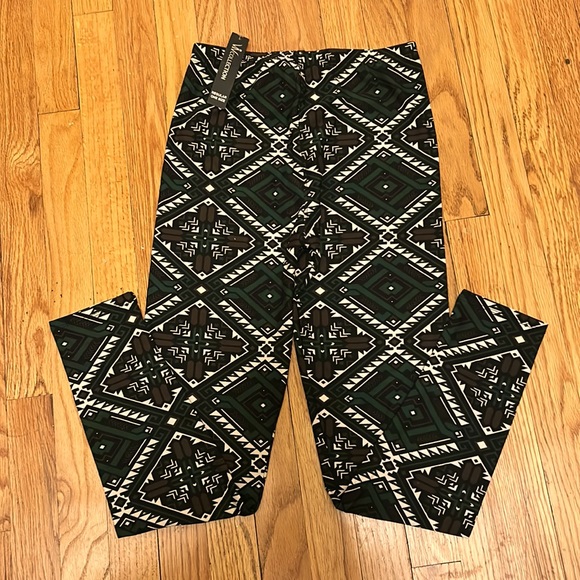 Women’s VIV Collection Buttery Stretch Leggings Green Southwestern ONE SIZE - Picture 3 of 5